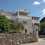 Daire Stefica Hvar Town